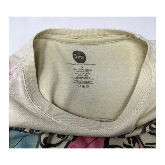 Apple Corps Ltd All You Need is Love Beatles Tshirt Size S Pre-Owned in fair - Picture 7 of 7